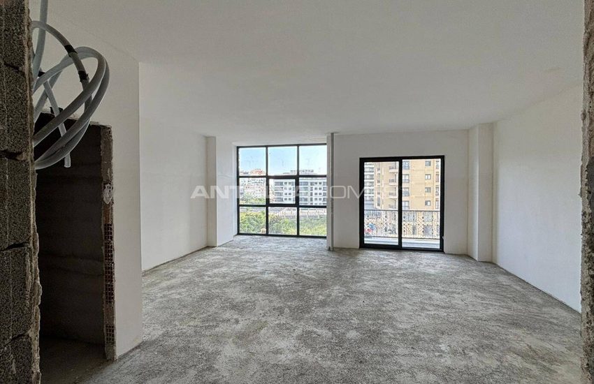Centrally Located Offices with Modern Design in Alanya 30