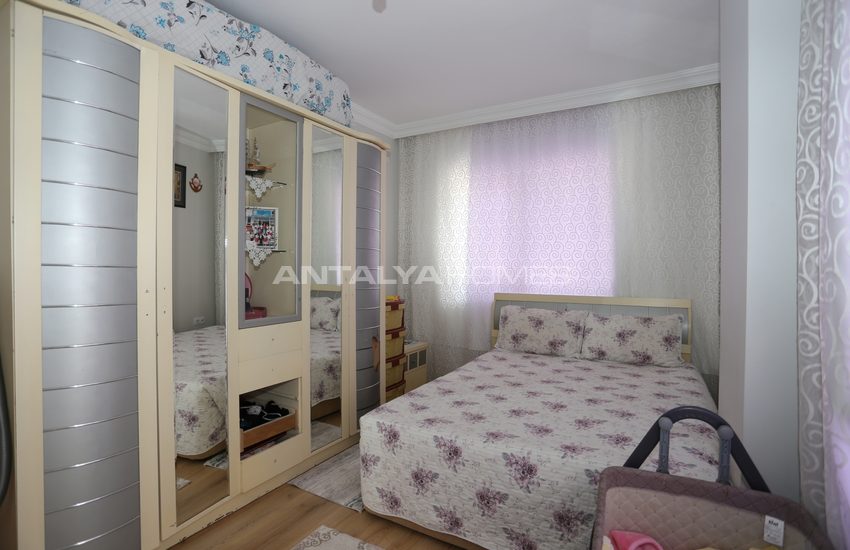 Antalya'da Oturmaya Hazır Uygun Fiyatlı Satılık Daire 15