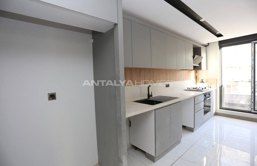 Antalya Muratpaşa'da Kapalı Otoparklı Projede Yeni Gayrimenkuller 13