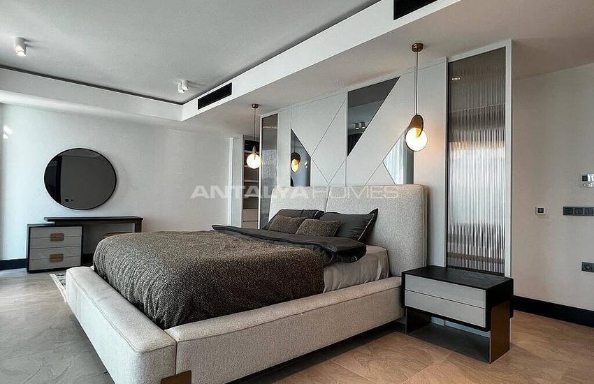 Detached Villas with Pool Close to the Sea in Alanya Yesiloz 11