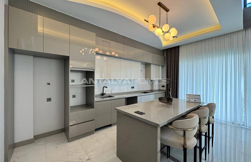 Luxe Villas with Private Gardens and Pools in Alanya 17