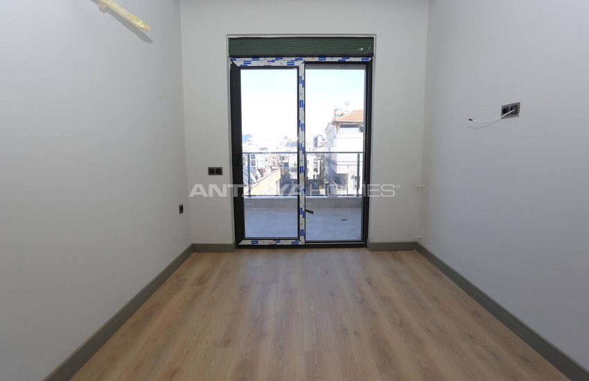 Appartements Dans Une Résidence Avec Parking À Muratpasa 11