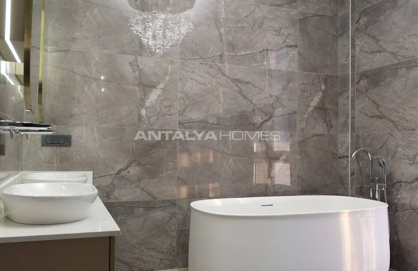 Luxe Detached Houses Within Walking Distance of the Sea in Alanya 33