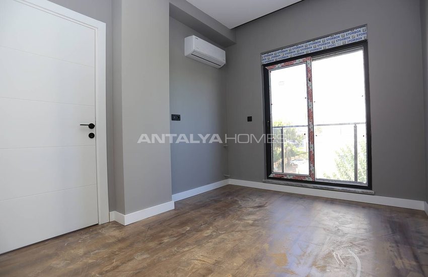 Elegant Apartment with High Rental Potential in Konyaalti 7