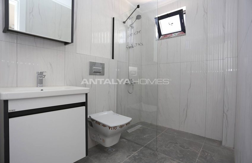 Elegant Apartment with High Rental Potential in Konyaalti 9
