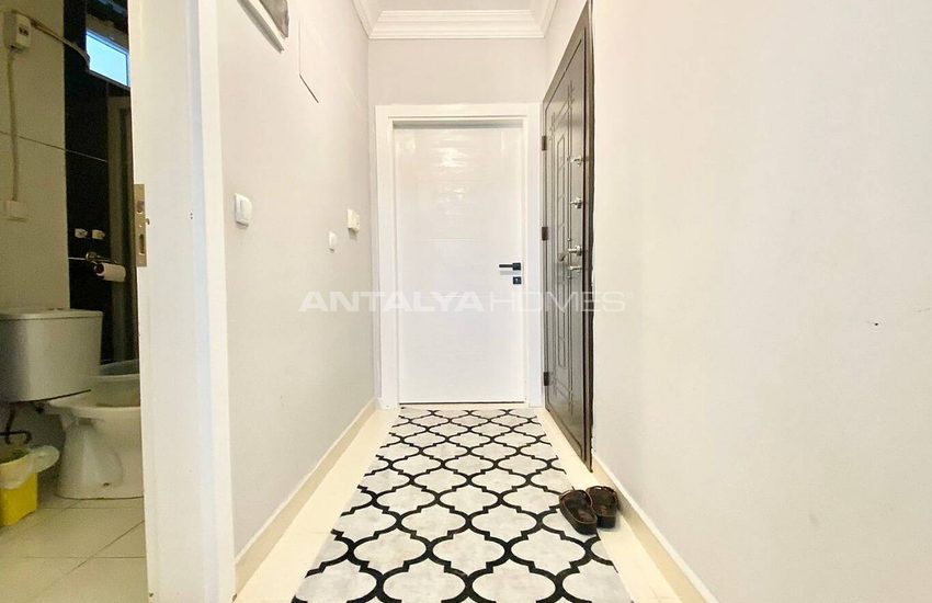 Furnished Apartment Close to City Center in Antalya Muratpasa 14
