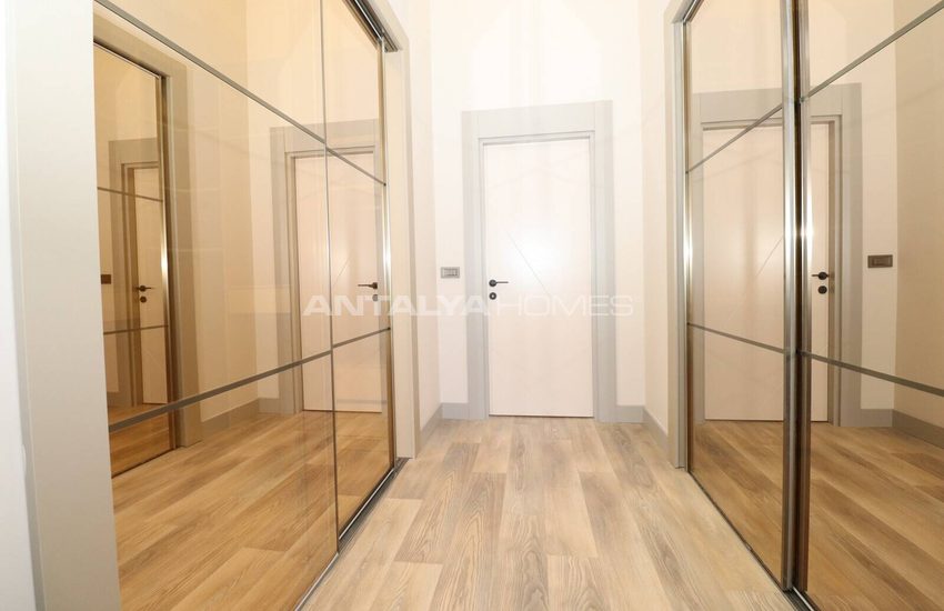 Luxe Villen Mit Privatem Pool Und Garten In Antalya Altintas 22