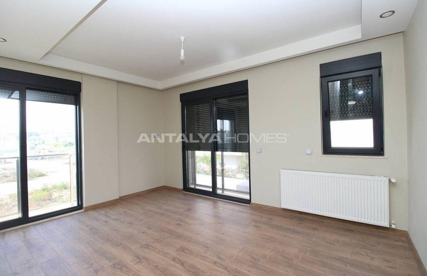 Turnkey Triplex Villas with Private Pool in Antalya Guzeloba 19