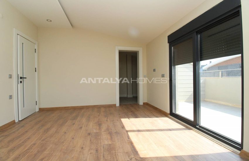 Turnkey Triplex Villas with Private Pool in Antalya Guzeloba 29