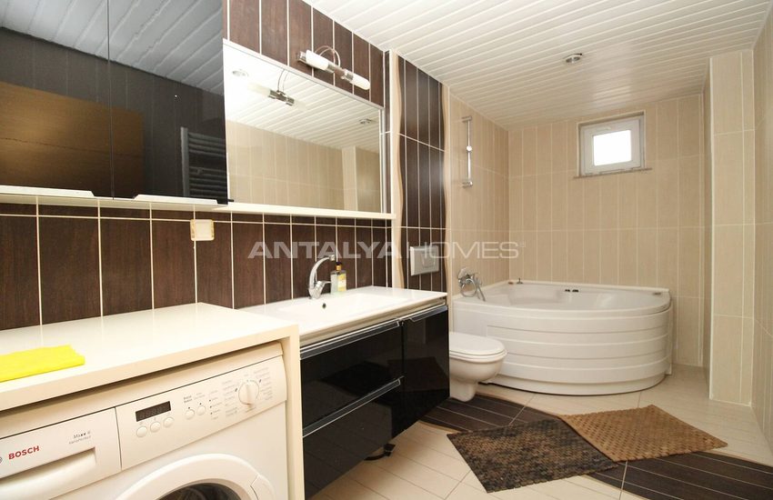Ready to Move Apartment in a Complex in Lara Antalya 28