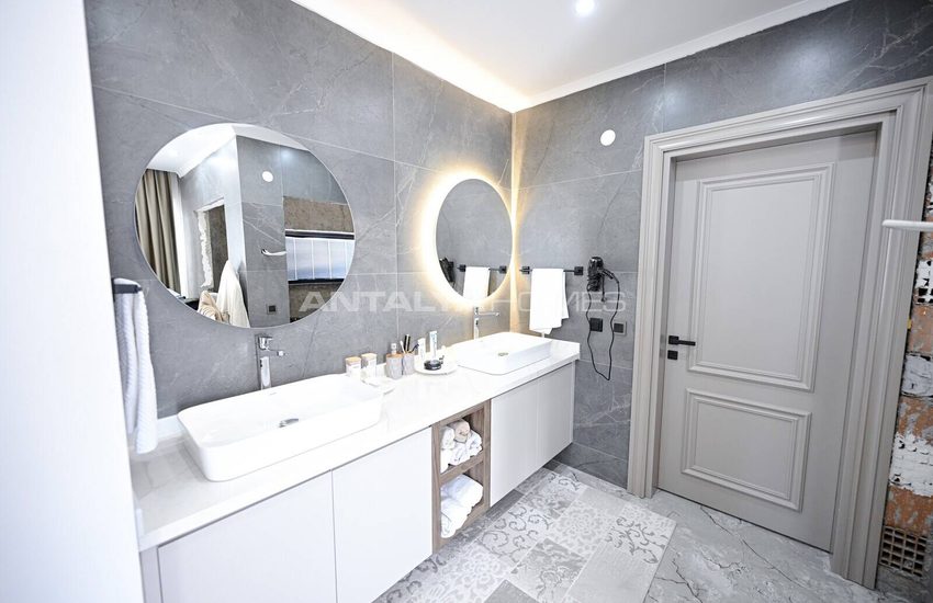 Elite Villas with Private Swimming Pools in Bektas Alanya 13
