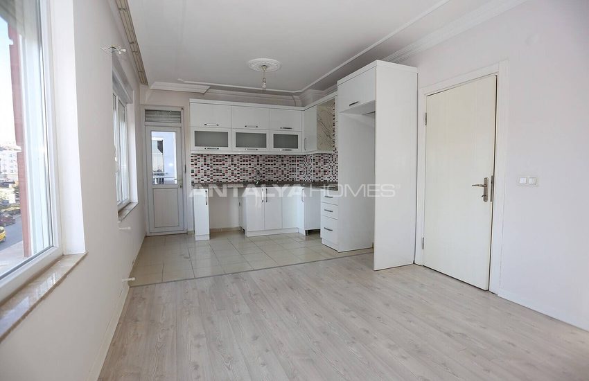 Muratpaşa'da Tüm Sosyal Olanaklara Yürüme Mesafesinde Daire 5