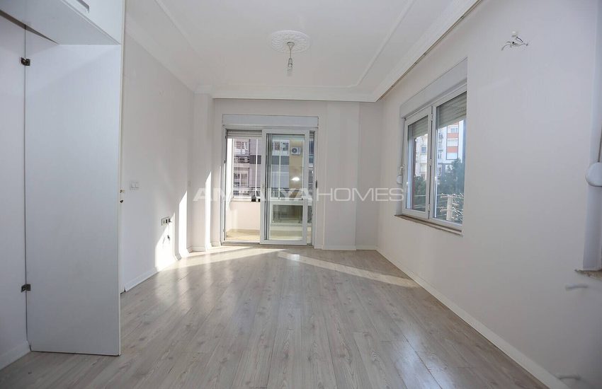 Muratpaşa'da Tüm Sosyal Olanaklara Yürüme Mesafesinde Daire 7