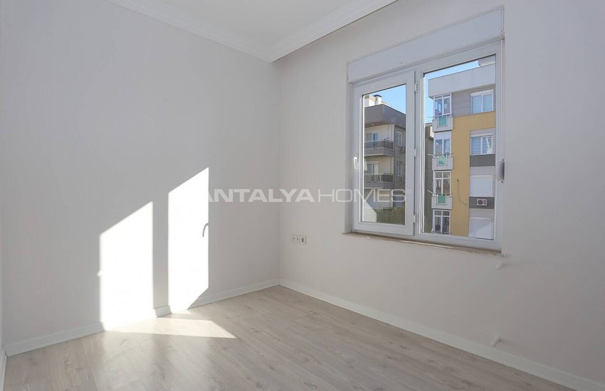 Muratpaşa'da Tüm Sosyal Olanaklara Yürüme Mesafesinde Daire 8