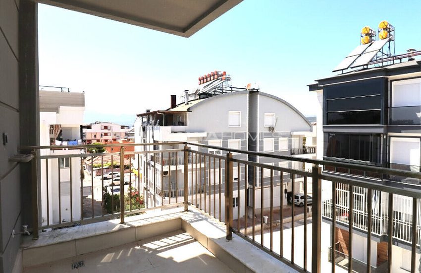 Appartements Proches De La Station De Tramway À Antalya Kepez 15