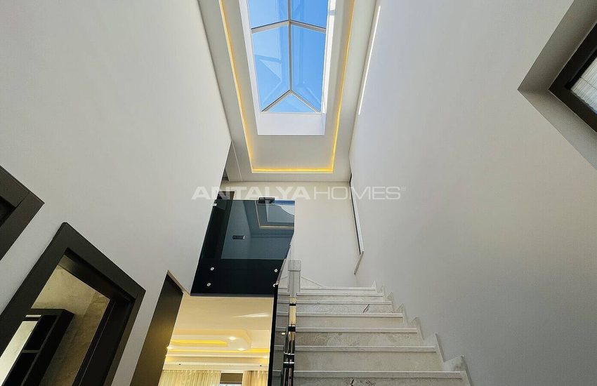 Luxe Villa with Unique Mountain View in Kemer 33