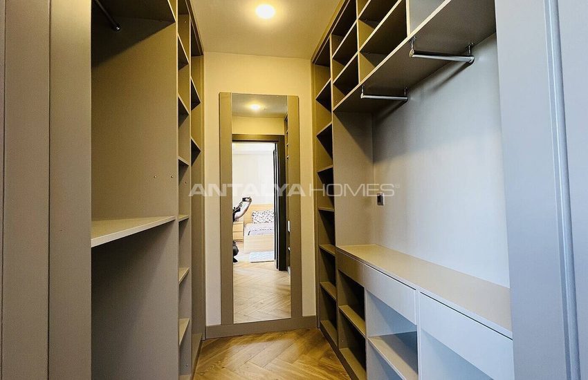 Luxe Villa with Unique Mountain View in Kemer 30