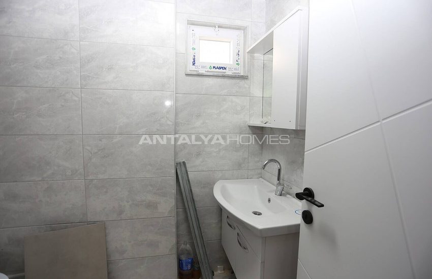 Ready to Move 2-bedroom Property for Sale in Antalya Muratpasa 11