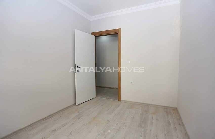 Ready to Move 2-bedroom Property for Sale in Antalya Muratpasa 7