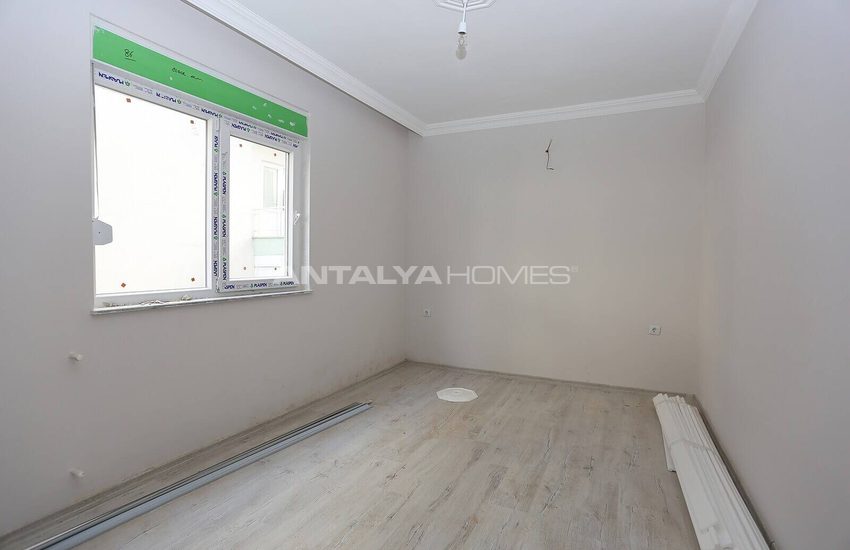 Ready to Move 2-bedroom Property for Sale in Antalya Muratpasa 15