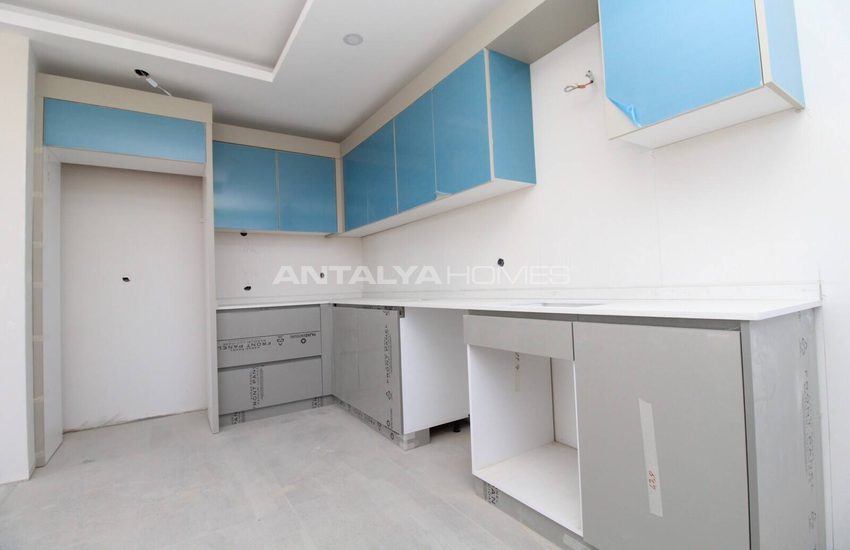 Große Duplex-wohnungen In Einem Komplex Mit Pool In Antalya 8