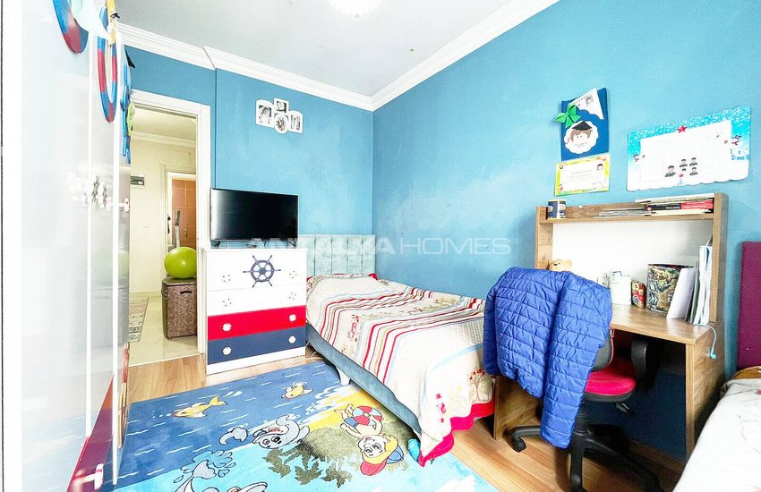 Gerenoveerd 2-slaapkamer Appartement In Muratpasa Antalya 15