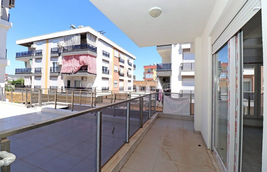 Affordable Flat in Antalya Kepez in a Complex with Parking Lot 26