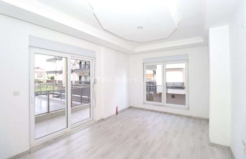 Affordable Flat in Antalya Kepez in a Complex with Parking Lot 13