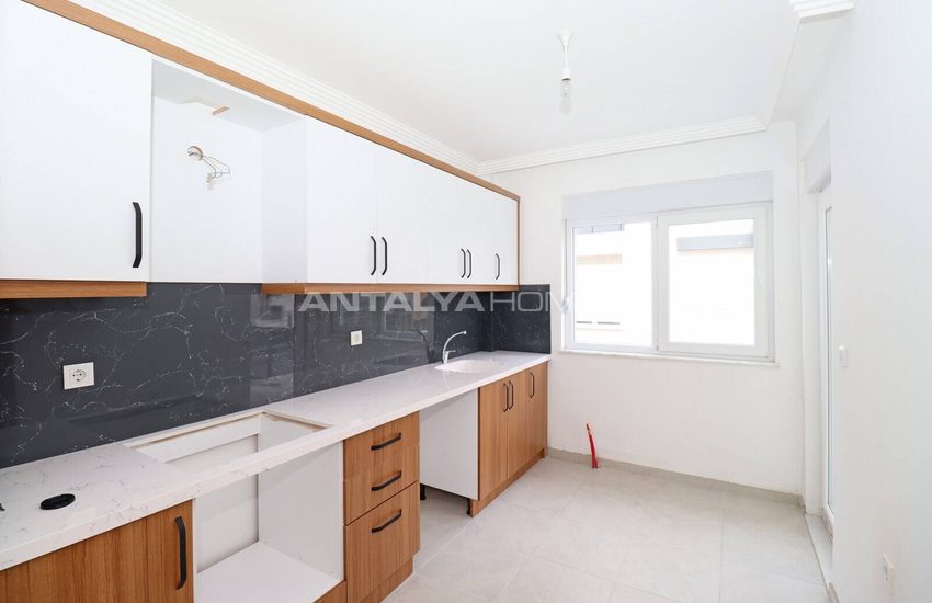 Affordable Flat in Antalya Kepez in a Complex with Parking Lot 15