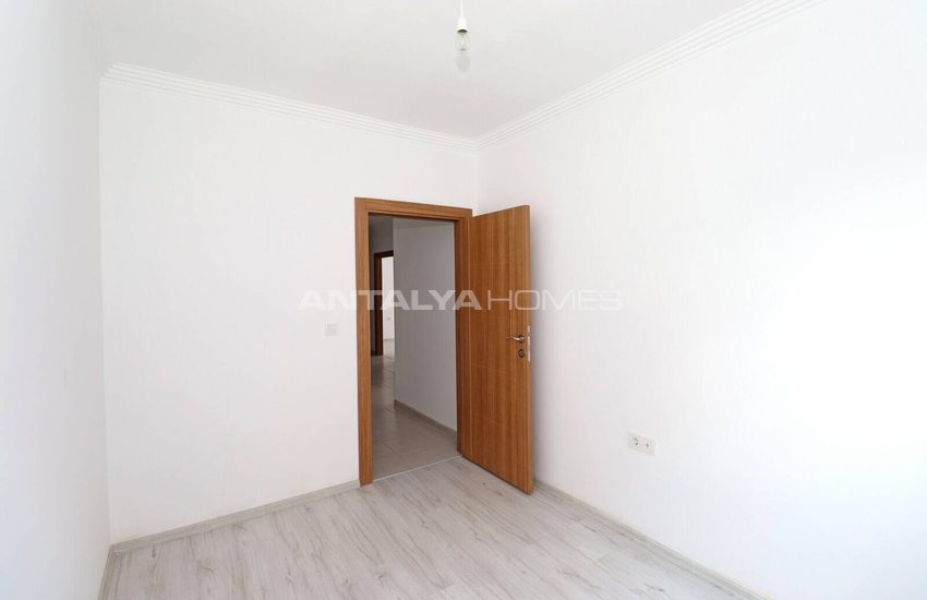 Affordable Flat in Antalya Kepez in a Complex with Parking Lot 18