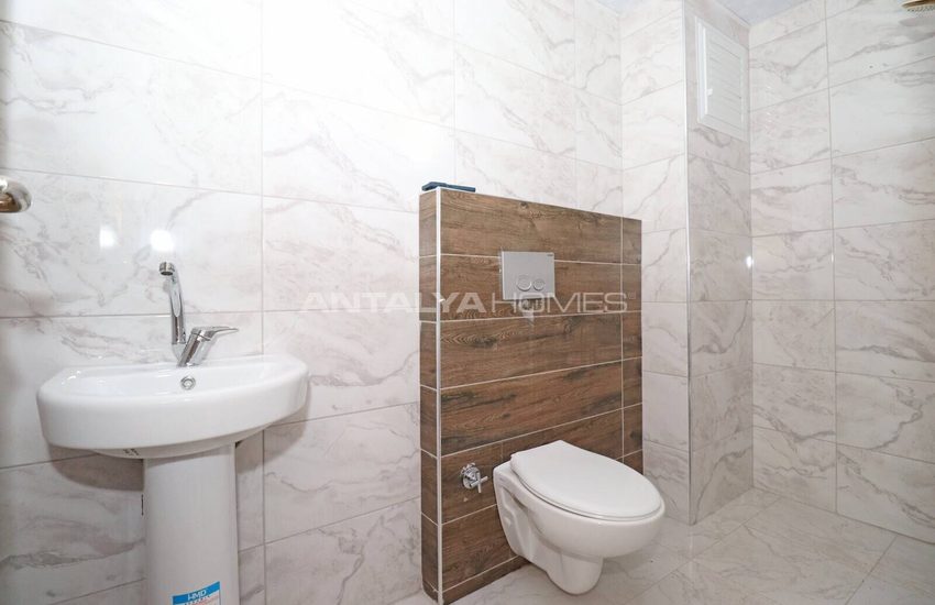 Affordable Flat in Antalya Kepez in a Complex with Parking Lot 21