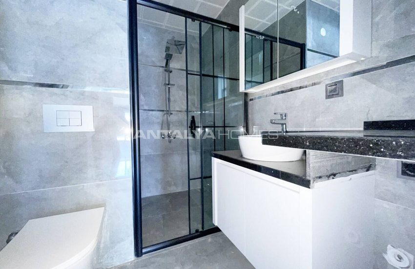 Muratpaşa'da Kapalı Otoparklı Projede Taşınmaya Hazır Daire 26