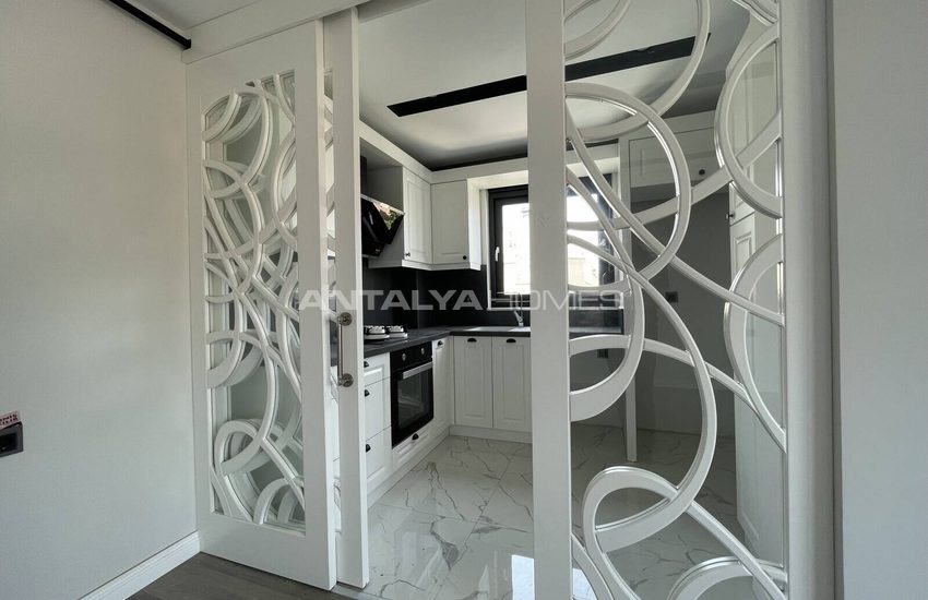 Muratpaşa'da Kapalı Otoparklı Projede Taşınmaya Hazır Daire 16