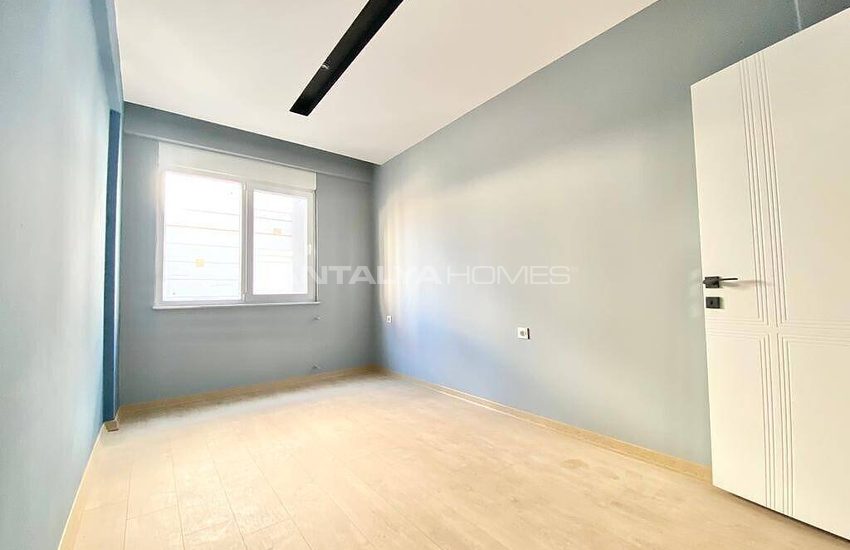 Muratpaşa'da Kısa Dönem Kiralamaya Uygun Sıfır 1+1 Daire 12