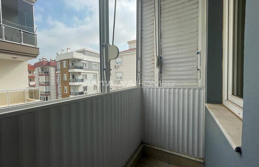 Centraal Gelegen 2+1 Appartement Met Aardgas In Muratpasa 26