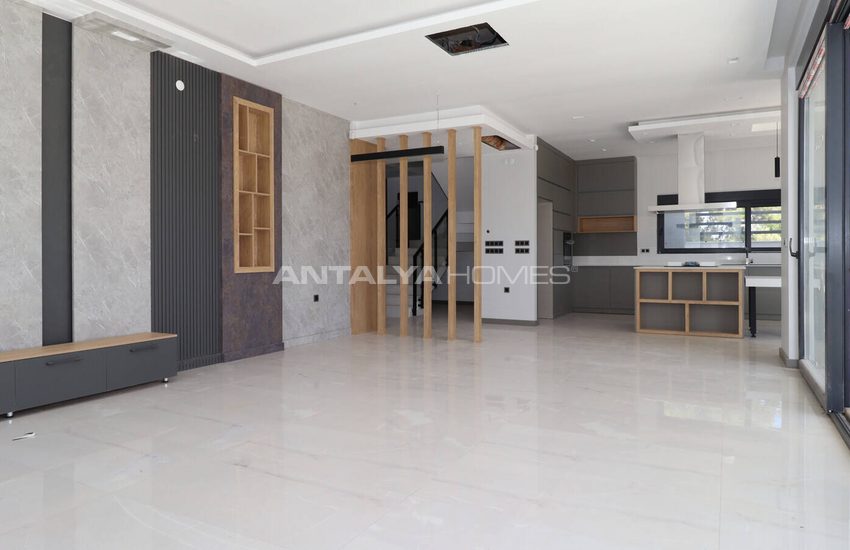 Luxury Villa with a Pool in Antalya Döşemealtı 13