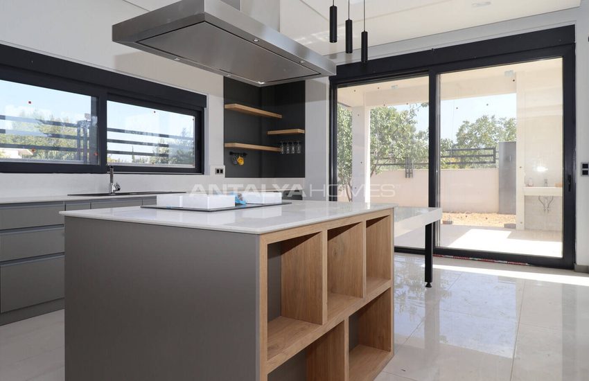 Luxury Villa with a Pool in Antalya Döşemealtı 16