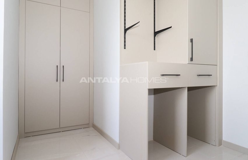 Luxury Villa with a Pool in Antalya Döşemealtı 35