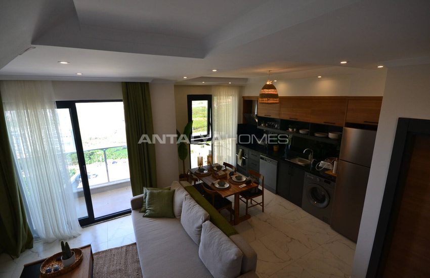Furnished Flat with Rich Communal Amenities in Alanya 34