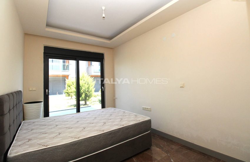 Investment Property in Complex with Pool in Antalya Kadriye 24