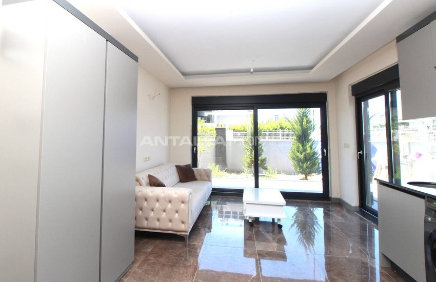 Investment Property in Complex with Pool in Antalya Kadriye 16