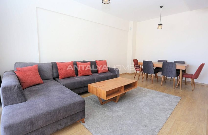 Property with 2 Bedrooms and Separate Kitchen in Antalya Kepez 5