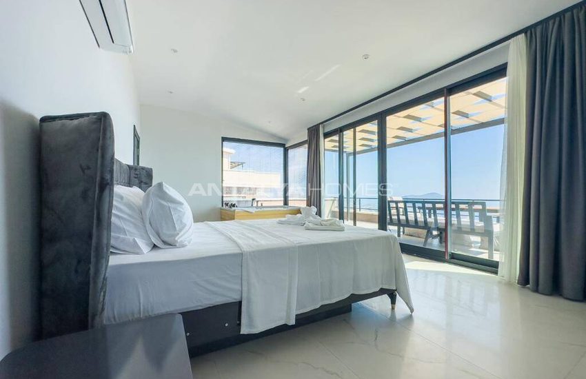 Huizen Met Uitzicht Op Zee En 4 Slaapkamers In Antalya Kalkan 15