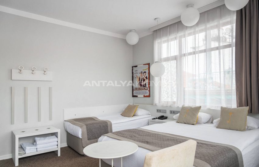 Boutique Hotel with 21 Rooms and Cafe in Old Town in Antalya 31