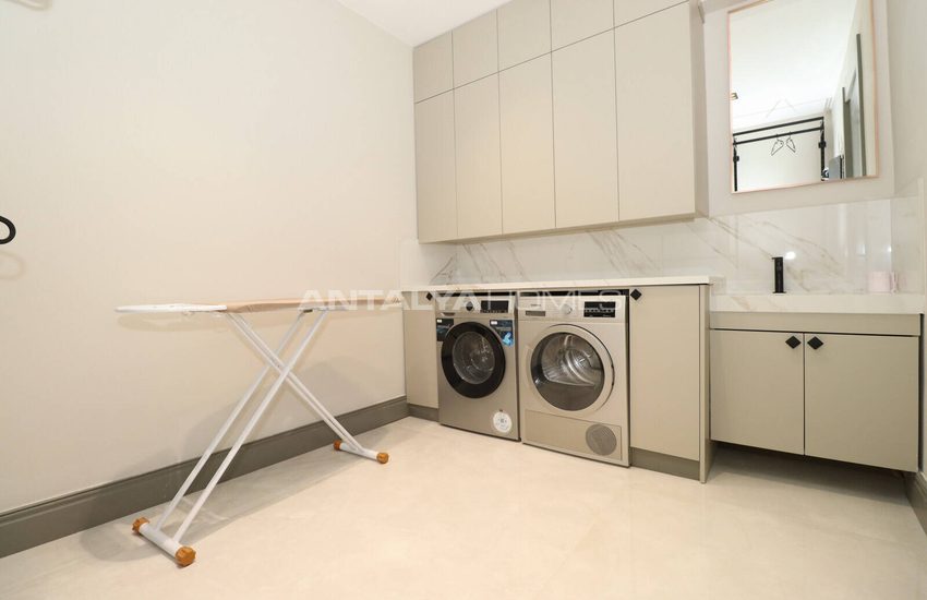 Detached Villas with Stylish Design in Antalya Muratpasa 44