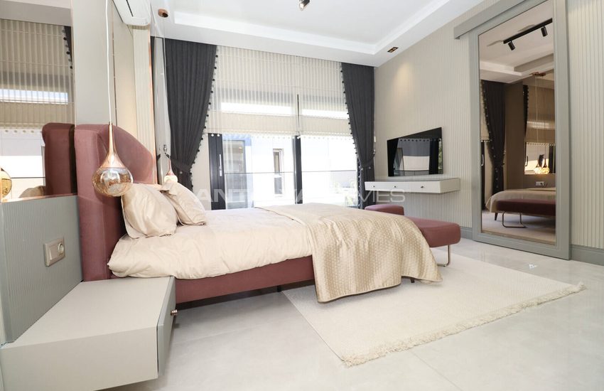 Detached Villas with Stylish Design in Antalya Muratpasa 22