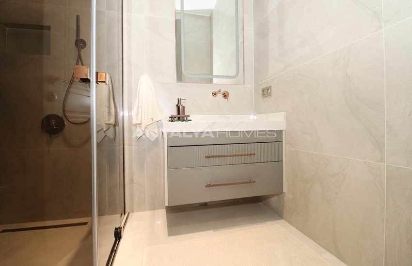 Detached Villas with Stylish Design in Antalya Muratpasa 26