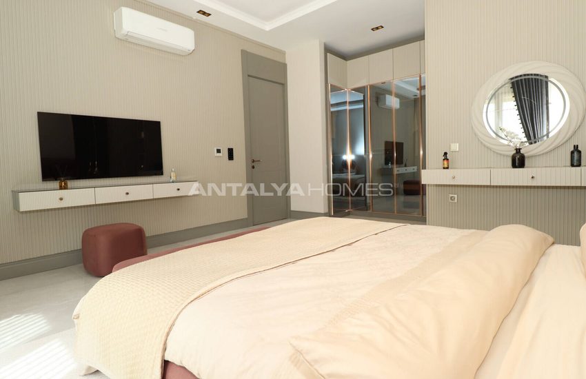 Detached Villas with Stylish Design in Antalya Muratpasa 32
