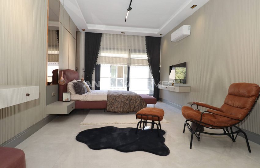 Detached Villas with Stylish Design in Antalya Muratpasa 28