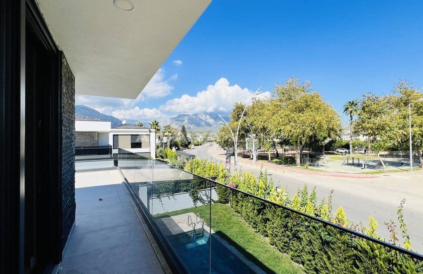 4-bedroom Detached Villa in Kemer Antalya 29